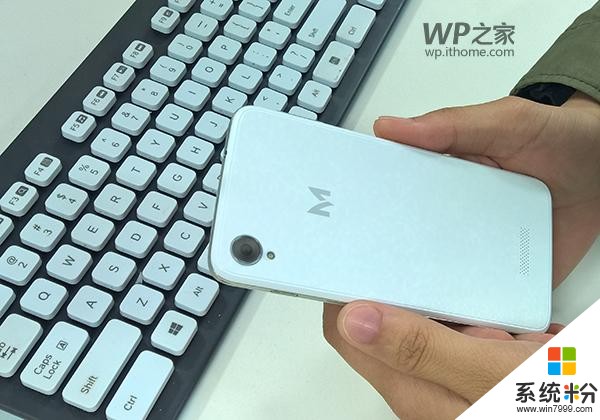 IT之家发布首款自主Win10手机：M One(4)