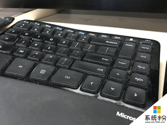 微软新老人提工学键盘对比 还是Surface版更强(4)