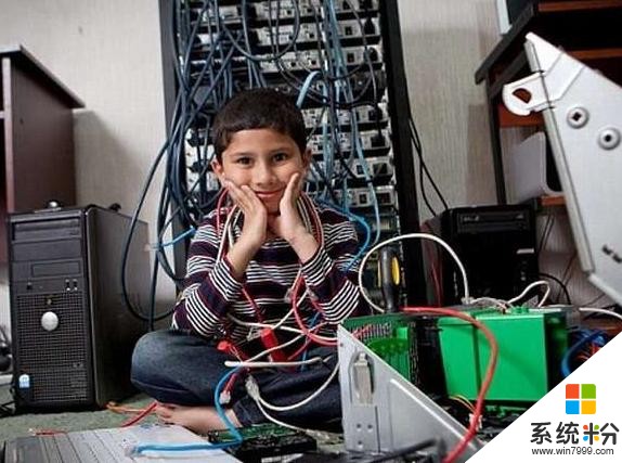 英国五岁男孩通过微软测试成为最小计算机专家，三岁开始接触电脑(1)