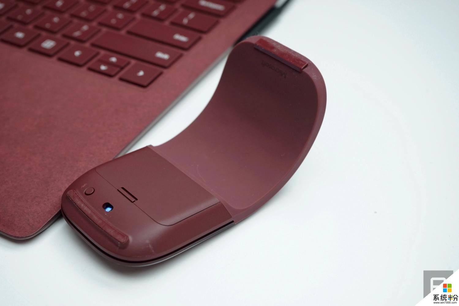 总算有早来的 微软Surface Arc鼠标6月上市(3)
