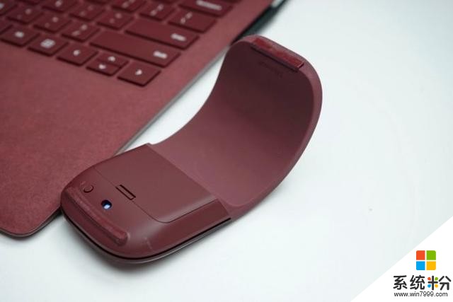 承Surface之名 微软Surface Arc鼠标却生出了一分Magic Mouse的气质(4)