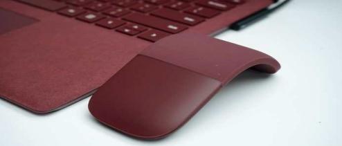 微软Surface Arc鼠标即将上市，外形太美观了！(1)