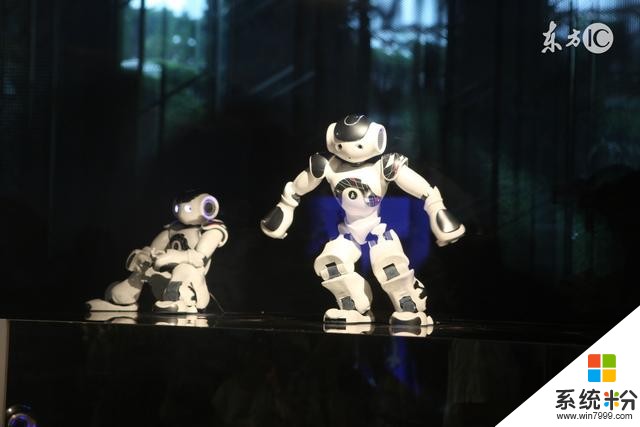 微软和腾讯开发出来的机器人都只是个玩具？(4)