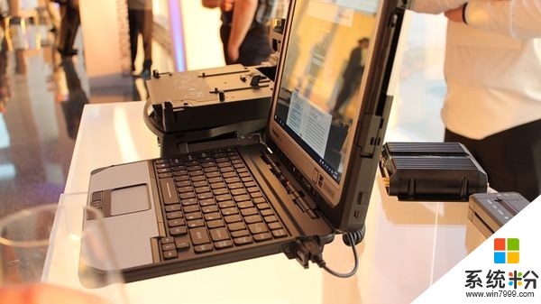 鬆下發布Toughbook 33“二合一”變形本新品：可拆卸鍵盤底座(3)