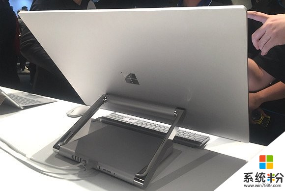 [玩物]iPad pro再添新对手: 微软发布全新Surface Pro(11)