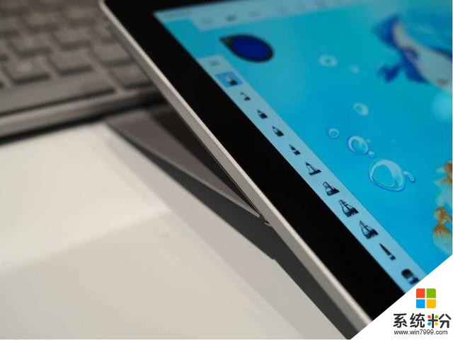 冷饭新炒，超薄笔记本的新概念，微软Surface Pro(2)