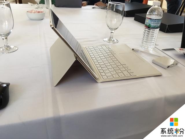 颜值完爆苹果微软: 华为MateBook X可能是最美的笔记本(27)