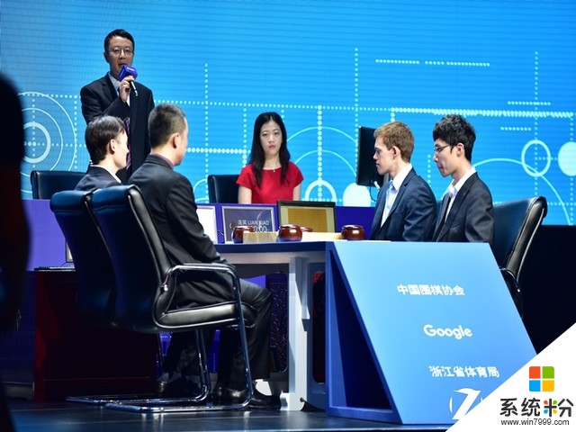 人机大战第三弹配对赛：AlphaGo自己打败自己(2)