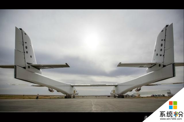 比安225飞机尺寸更大，微软高管打造世界最大尺寸飞机亮相(8)