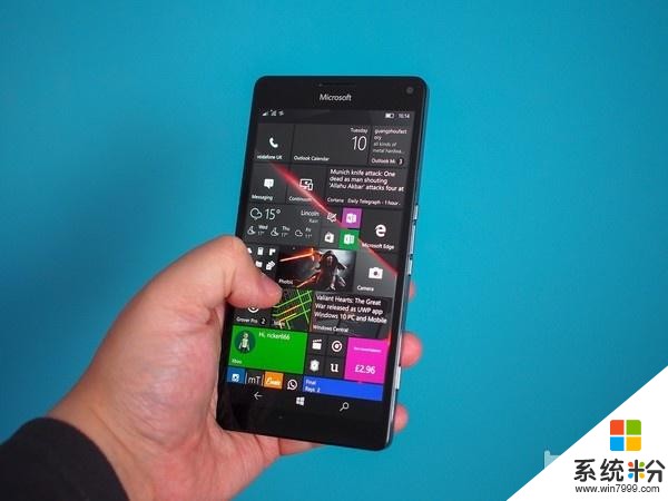 Surface Phone再曝光 折叠屏/兼容X86应用(1)
