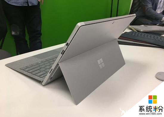 如何选购微软的两款新Surface设备？它们都是苹果挑战者(4)