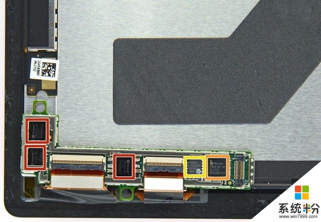 微软全新Surface Pro拆解：SSD焊死 拆开易报废(8)