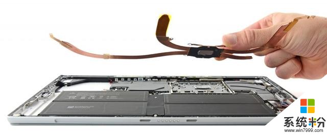 微软全新Surface Pro拆解：SSD焊死 拆开易报废(9)
