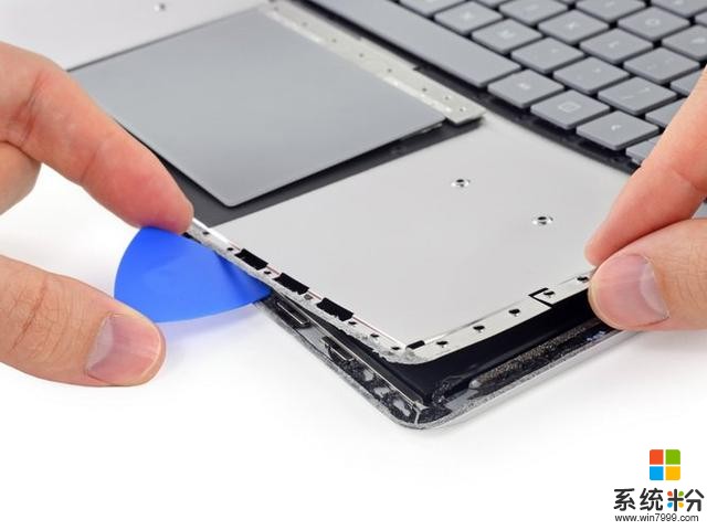 爱活电刑室｜修理Surface Laptop的唯一方法 就是买一台新的(6)