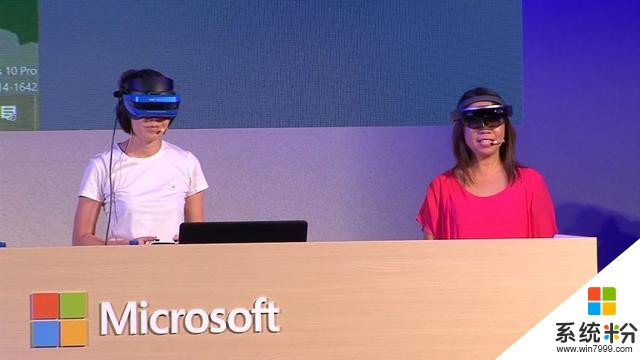 微软展示Acer MR头显和HoloLens的联动功能(1)