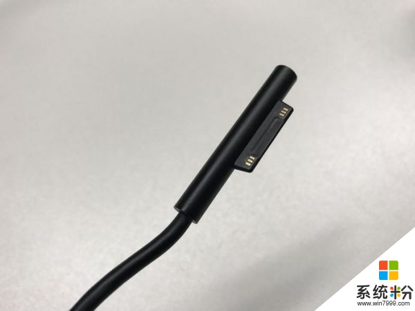 微软新专利曝光：未来的USB-C Surface连接器(1)