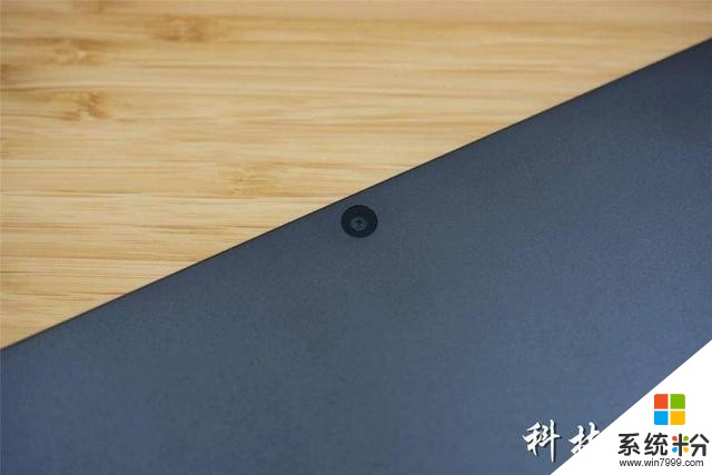 惠普新款Spectre x2相比Surface Pro性價比高太多，附送鍵盤和手寫筆(8)