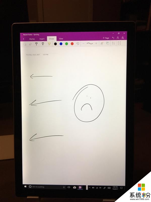 微软苏菲/新iPad双陷“屏幕门”: 辣眼睛