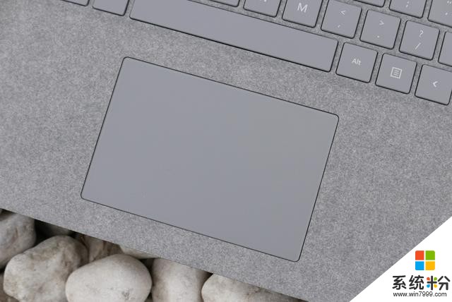微軟官方筆記本“示例”：評測Surface Laptop(12)