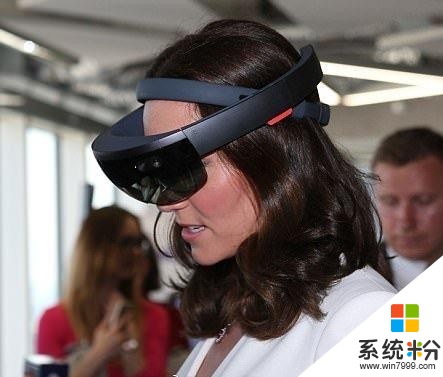 微软出的VR，这回找来了史上最贵代言人