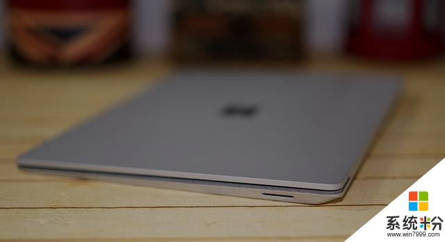 C面手感极佳，微软Surface Laptop银色版本高清图赏(7)