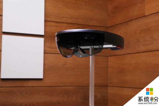 下一代 HoloLens 将搭载由微软定制的人工智能芯片(1)
