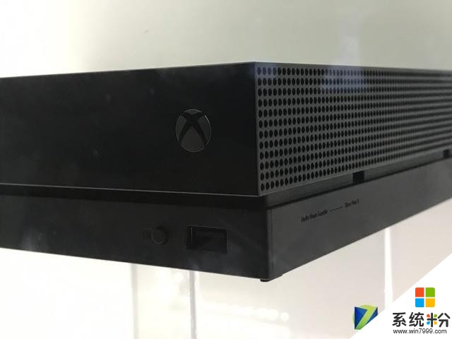微软Xbox One X天蝎座真机亮相CJ2017！(5)