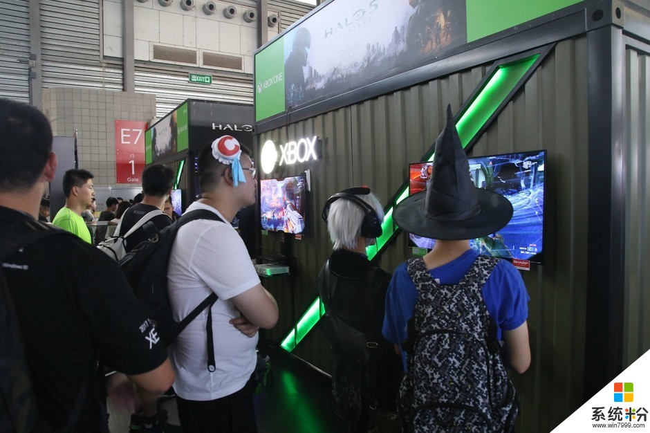 微软Xbox One X"天蝎座"游戏主机首秀(20)