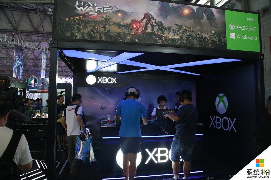 微软Xbox One X"天蝎座"游戏主机首秀(31)