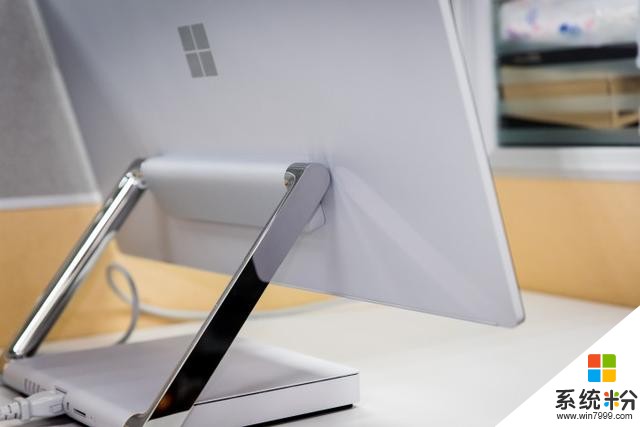 屏幕能吊打苹果iMac？微软Surface Studio评测(3)