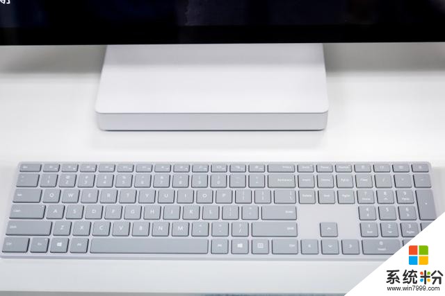 屏幕能吊打苹果iMac？微软Surface Studio评测(18)