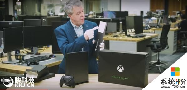地球最强游戏机！微软Xbox One X天蝎版开箱：3300元(2)