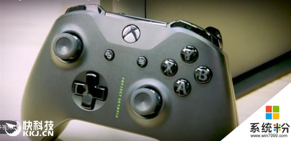 地球最强游戏机！微软Xbox One X天蝎版开箱：3300元(5)