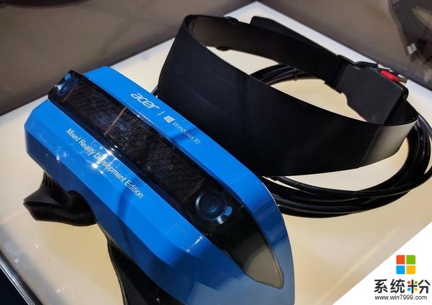 微软力推VR头盔: 包含《我的世界》游戏和Steam平台(1)