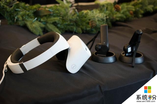 戴尔面罩：用于微软VR推动的混合现实耳机(1)