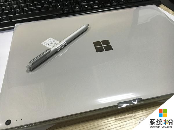微軟真的隻是微微軟嗎？Microsoft 微軟 Surface Book 筆記本電腦 開箱(3)