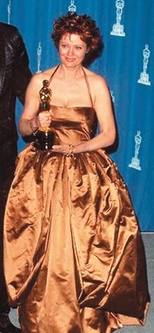 四大奥斯卡影后争夺最佳女主角 69届艾美奖的完整各项获奖名单(5)