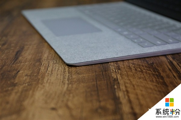 微软Surface Laptop开箱图赏: 13寸最强轻薄本(16)