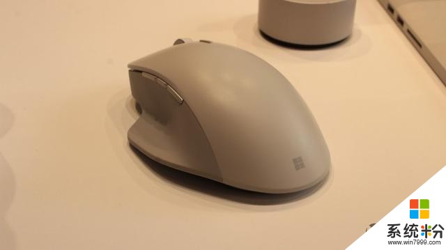 微软宣布推出Surface Precision鼠标 采用铝制按钮和滚轮(1)