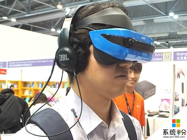 宏碁Windows VR头显首秀: Win10 VR要玩大逆袭?