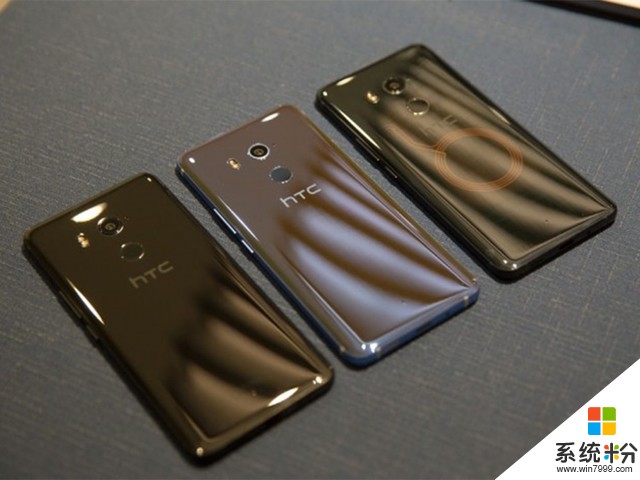 HTC发布新旗舰U11 Plus：全面屏+透明后壳(1)