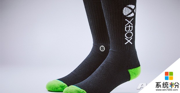 微软送出库里专属Xbox One X套装(4)