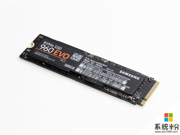 AMD 16核撕裂者配NVMe SSD RAID：飙上6GB/s(14)