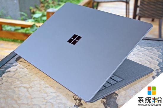 谁是赢家 惠普Spectre 13对比微软Surface Laptop(3)