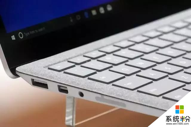 微软Surface Laptop开箱：13寸最强轻薄本(3)