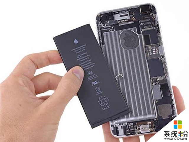 缺货严重！苹果宣布延后为6Plus更换电池(1)