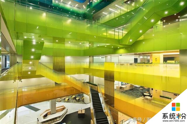 苏州微软研发中心，60种渐变色颠覆传统办公空间，科幻空间既视感(2)
