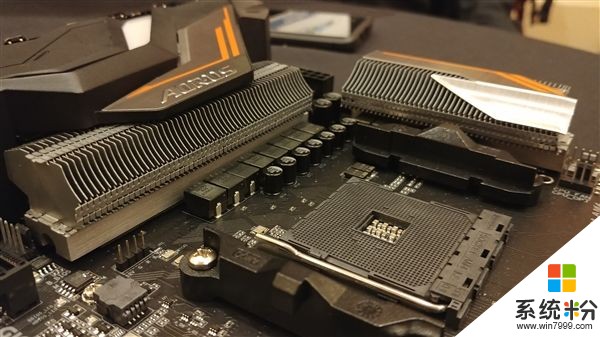 AMD X470主板首秀：良心接口不變 Ryzen CPU/APU全兼容(4)