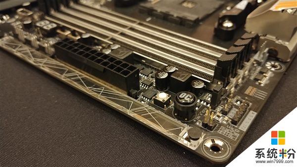 AMD X470主板首秀：良心接口不變 Ryzen CPU/APU全兼容(8)