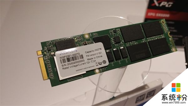 威剛首秀M.3 SSD：單路服務器集成36塊288TB！(3)